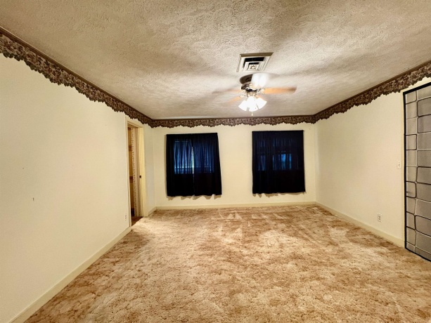 101 Sheridan, LOSTANT, Illinois 61334, 3 Bedrooms Bedrooms, ,2 BathroomsBathrooms,House,For Sale,Sheridan,202602681