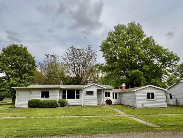 101 Sheridan, LOSTANT, Illinois 61334, 3 Bedrooms Bedrooms, ,2 BathroomsBathrooms,House,For Sale,Sheridan,202602681