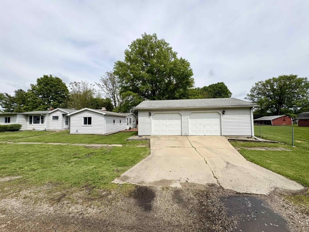 101 Sheridan, LOSTANT, Illinois 61334, 3 Bedrooms Bedrooms, ,2 BathroomsBathrooms,House,For Sale,Sheridan,202602681