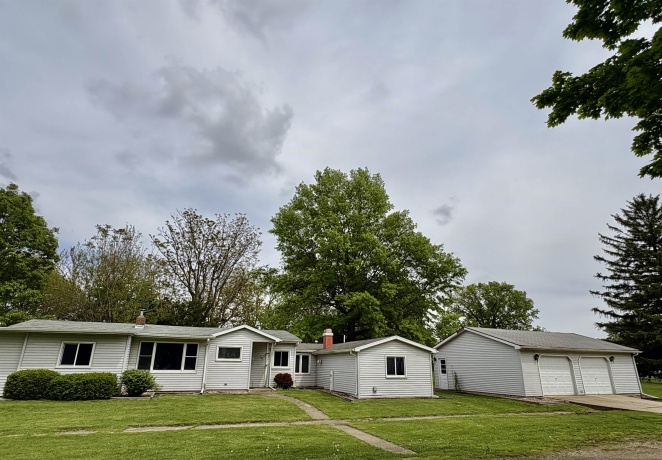 101 Sheridan, LOSTANT, Illinois 61334, 3 Bedrooms Bedrooms, ,2 BathroomsBathrooms,House,For Sale,Sheridan,202602681