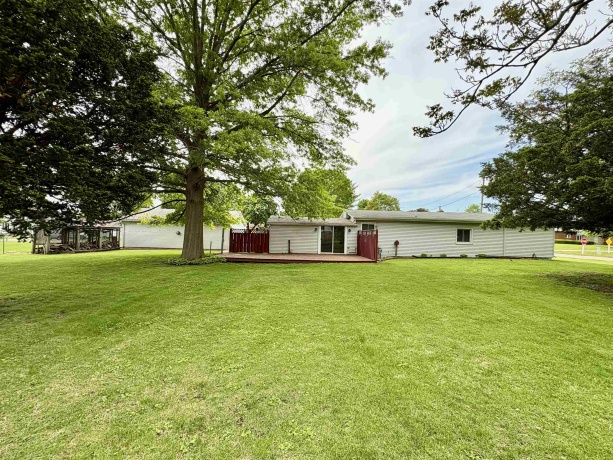 101 Sheridan, LOSTANT, Illinois 61334, 3 Bedrooms Bedrooms, ,2 BathroomsBathrooms,House,For Sale,Sheridan,202602681
