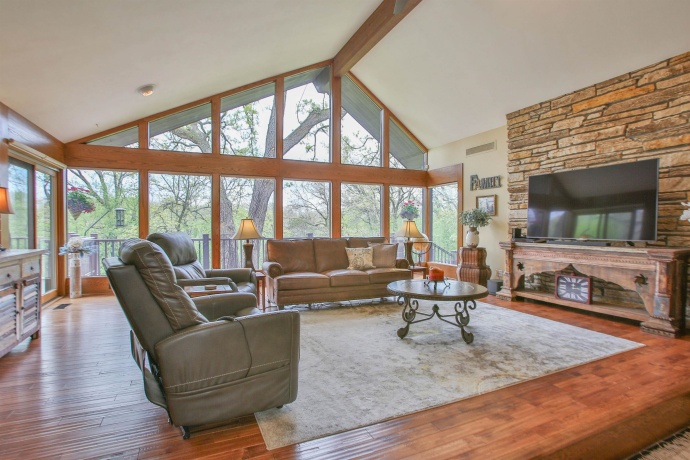 12304 Ledges, ROSCOE, Illinois 61073, 4 Bedrooms Bedrooms, ,4 BathroomsBathrooms,House,For Sale,Ledges,202602682