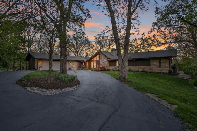 12304 Ledges, ROSCOE, Illinois 61073, 4 Bedrooms Bedrooms, ,4 BathroomsBathrooms,House,For Sale,Ledges,202602682