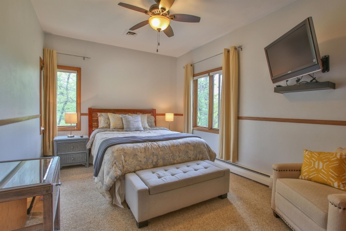 12304 Ledges, ROSCOE, Illinois 61073, 4 Bedrooms Bedrooms, ,4 BathroomsBathrooms,House,For Sale,Ledges,202602682