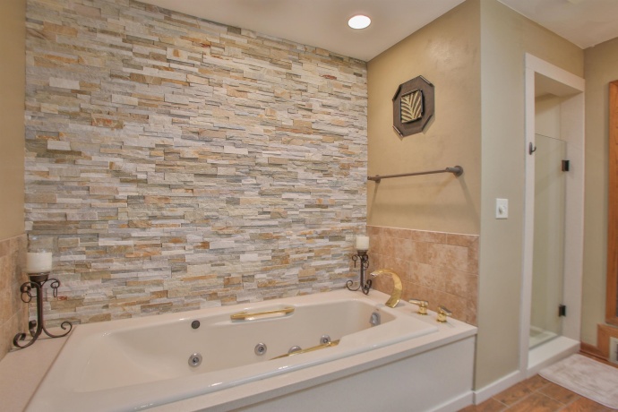 12304 Ledges, ROSCOE, Illinois 61073, 4 Bedrooms Bedrooms, ,4 BathroomsBathrooms,House,For Sale,Ledges,202602682