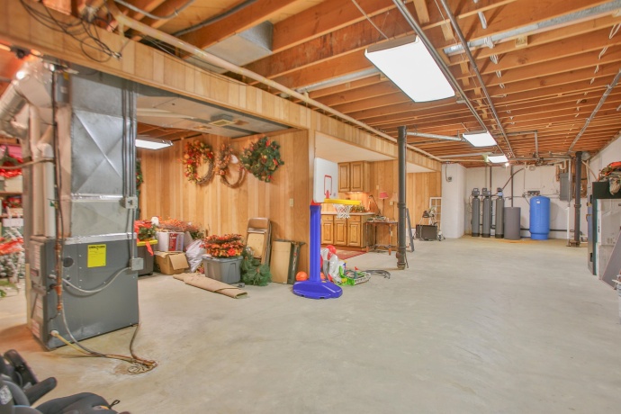 12304 Ledges, ROSCOE, Illinois 61073, 4 Bedrooms Bedrooms, ,4 BathroomsBathrooms,House,For Sale,Ledges,202602682