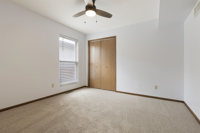 1816 Remington, ROCKFORD, Illinois 61108, ,2 Units,For Sale,Remington,202602683