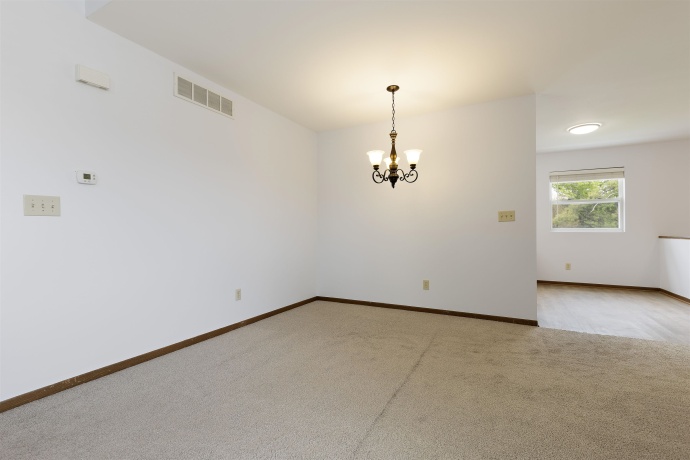 1816 Remington, ROCKFORD, Illinois 61108, ,2 Units,For Sale,Remington,202602683