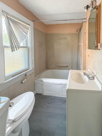 2813 BILDAHL, ROCKFORD, Illinois 61109, 2 Bedrooms Bedrooms, ,1 BathroomBathrooms,House,For Sale,BILDAHL,202602685