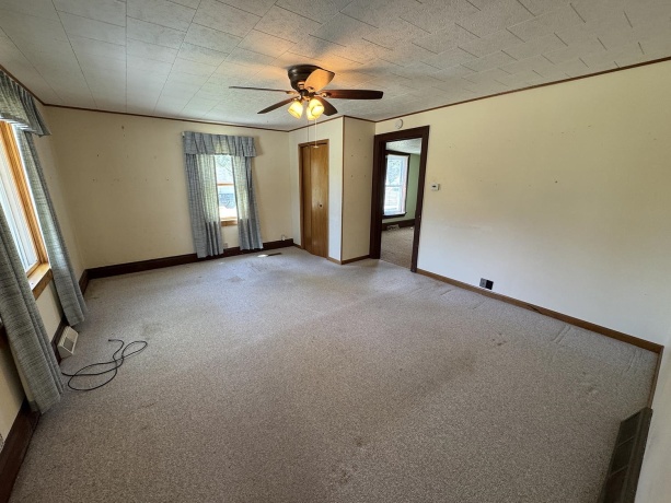 606 Silk, MOUNT CARROLL, Illinois 61053, 3 Bedrooms Bedrooms, ,1 BathroomBathrooms,House,For Sale,Silk,202602686