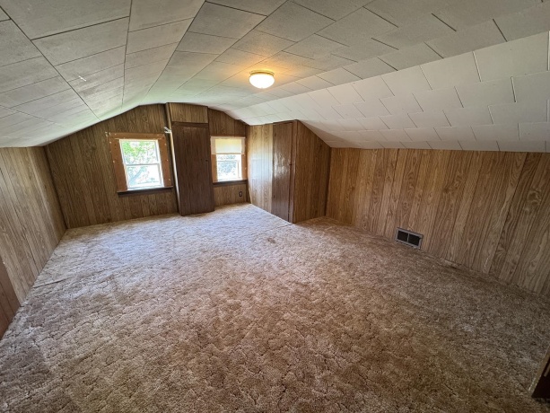 606 Silk, MOUNT CARROLL, Illinois 61053, 3 Bedrooms Bedrooms, ,1 BathroomBathrooms,House,For Sale,Silk,202602686