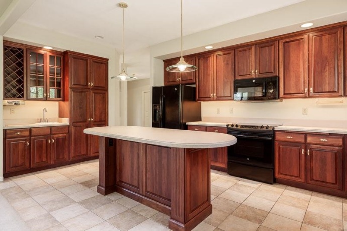 1463 SUNMEADOW, ROCKFORD, Illinois 61107, 4 Bedrooms Bedrooms, ,3 BathroomsBathrooms,House,For Sale,SUNMEADOW,202602689
