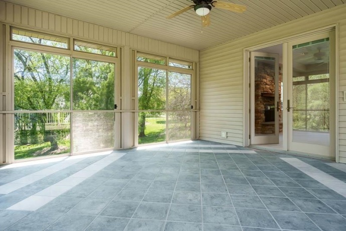 1463 SUNMEADOW, ROCKFORD, Illinois 61107, 4 Bedrooms Bedrooms, ,3 BathroomsBathrooms,House,For Sale,SUNMEADOW,202602689