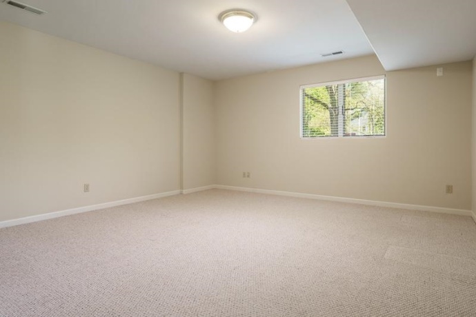 1463 SUNMEADOW, ROCKFORD, Illinois 61107, 4 Bedrooms Bedrooms, ,3 BathroomsBathrooms,House,For Sale,SUNMEADOW,202602689