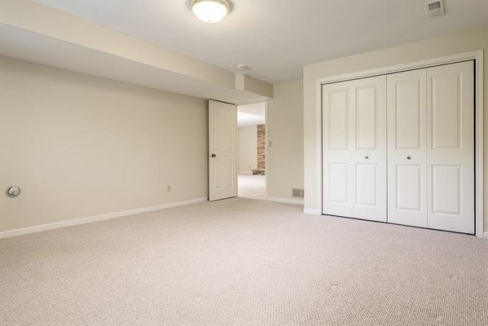 1463 SUNMEADOW, ROCKFORD, Illinois 61107, 4 Bedrooms Bedrooms, ,3 BathroomsBathrooms,House,For Sale,SUNMEADOW,202602689
