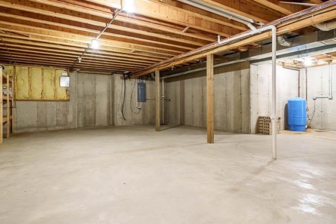 1463 SUNMEADOW, ROCKFORD, Illinois 61107, 4 Bedrooms Bedrooms, ,3 BathroomsBathrooms,House,For Sale,SUNMEADOW,202602689