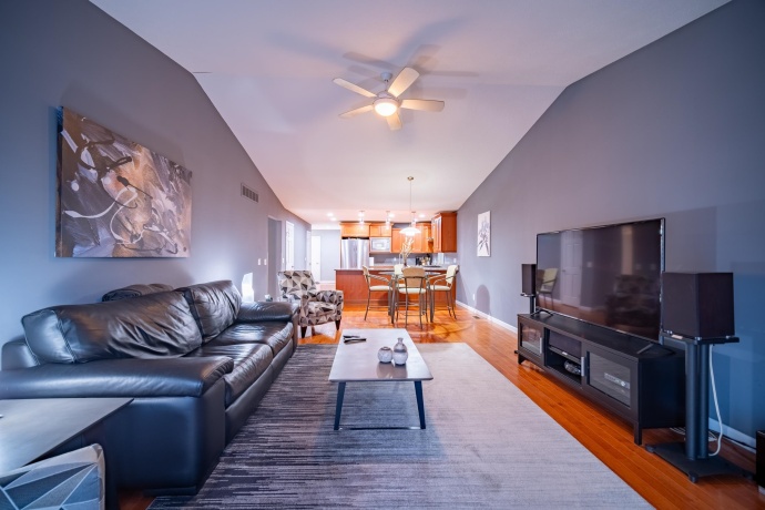 6308 Oak Crest, LOVES PARK, Illinois 61111, 2 Bedrooms Bedrooms, ,2 BathroomsBathrooms,Condominium,For Sale,Oak Crest,202602688