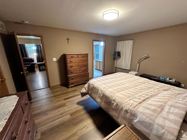 493 Jenny, ELIZABETH, Illinois 61028, 5 Bedrooms Bedrooms, ,2 BathroomsBathrooms,House,For Sale,Jenny,202602690
