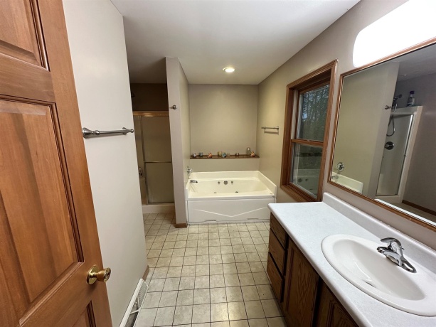 493 Jenny, ELIZABETH, Illinois 61028, 5 Bedrooms Bedrooms, ,2 BathroomsBathrooms,House,For Sale,Jenny,202602690