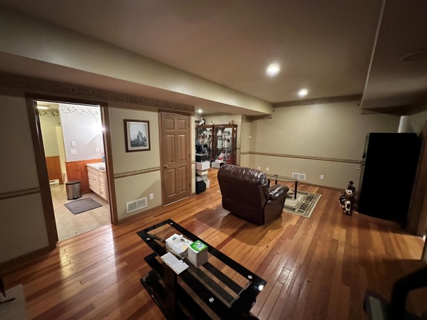 493 Jenny, ELIZABETH, Illinois 61028, 5 Bedrooms Bedrooms, ,2 BathroomsBathrooms,House,For Sale,Jenny,202602690