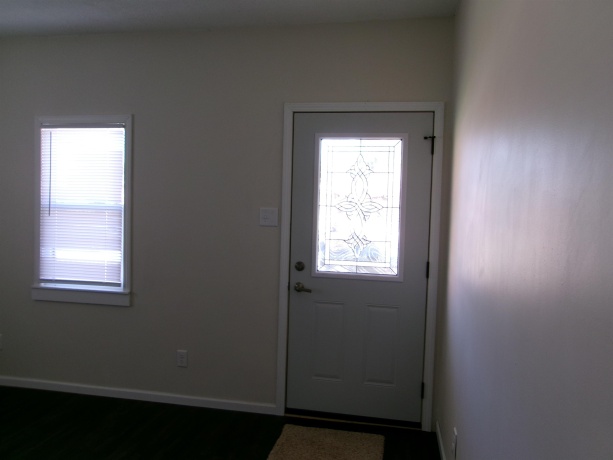 1016 10th, LaSalle, Illinois 61301, 1 Bedroom Bedrooms, ,1 BathroomBathrooms,House,For Sale,10th,202602692