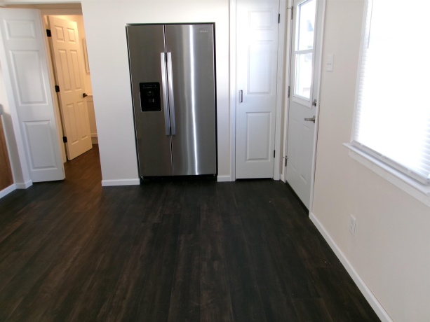 1016 10th, LaSalle, Illinois 61301, 1 Bedroom Bedrooms, ,1 BathroomBathrooms,House,For Sale,10th,202602692