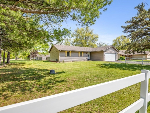 11649 Dorothea, MACHESNEY PARK, Illinois 61115, 3 Bedrooms Bedrooms, ,2 BathroomsBathrooms,House,For Sale,Dorothea,202602693