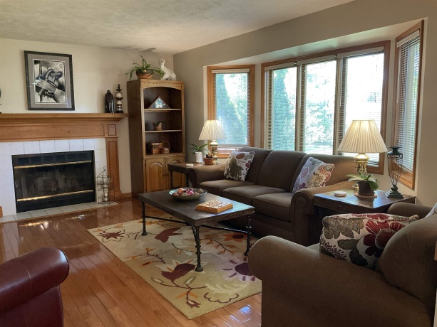 3662 Modesto, ROCKFORD, Illinois 61114, 4 Bedrooms Bedrooms, ,2 BathroomsBathrooms,House,For Sale,Modesto,202602694