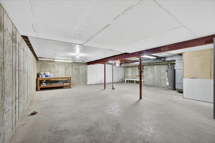 3429 City View, ROCKFORD, Illinois 61101, 3 Bedrooms Bedrooms, ,2 BathroomsBathrooms,House,For Sale,City View,202602696