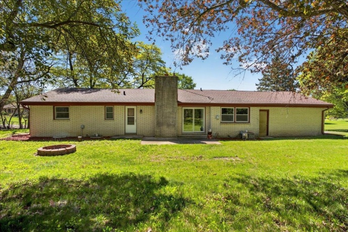 3429 City View, ROCKFORD, Illinois 61101, 3 Bedrooms Bedrooms, ,2 BathroomsBathrooms,House,For Sale,City View,202602696
