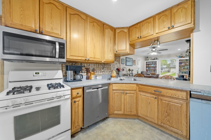 205 Brayton, MOUNT MORRIS, Illinois 61054, 3 Bedrooms Bedrooms, ,1 BathroomBathrooms,House,For Sale,Brayton,202602463