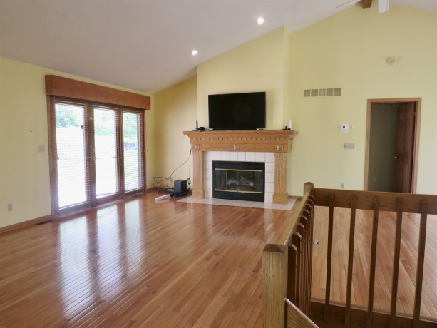 13 Heatherdowns, GALENA, Illinois 61036, 3 Bedrooms Bedrooms, ,2 BathroomsBathrooms,House,For Sale,Heatherdowns,202602699