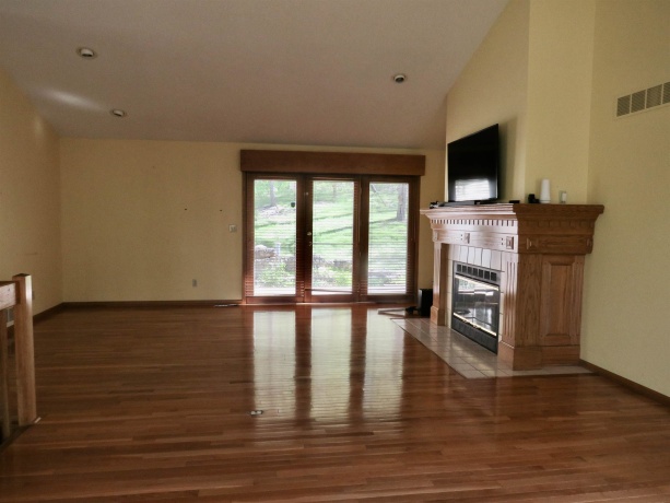13 Heatherdowns, GALENA, Illinois 61036, 3 Bedrooms Bedrooms, ,2 BathroomsBathrooms,House,For Sale,Heatherdowns,202602699