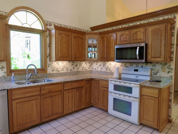 13 Heatherdowns, GALENA, Illinois 61036, 3 Bedrooms Bedrooms, ,2 BathroomsBathrooms,House,For Sale,Heatherdowns,202602699