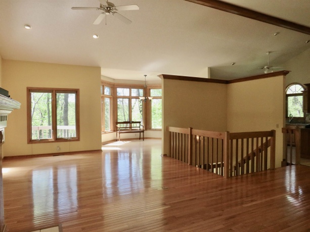 13 Heatherdowns, GALENA, Illinois 61036, 3 Bedrooms Bedrooms, ,2 BathroomsBathrooms,House,For Sale,Heatherdowns,202602699