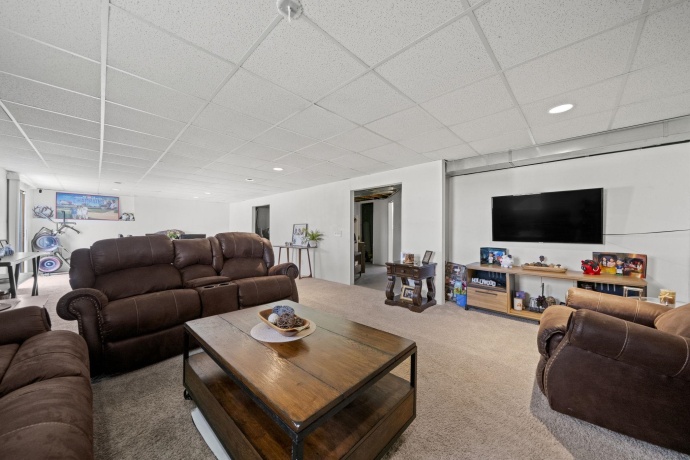 5380 Torque, LOVES PARK, Illinois 61111, 3 Bedrooms Bedrooms, ,3 BathroomsBathrooms,House,For Sale,Torque,202602704
