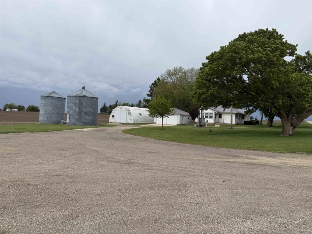13546 Showers, ORANGEVILLE, Illinois 61060, 3 Bedrooms Bedrooms, ,2 BathroomsBathrooms,House,For Sale,Showers,202602707