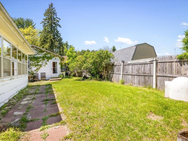 205 Jones, OREGON, Illinois 61061, 1 Bedroom Bedrooms, ,1 BathroomBathrooms,House,For Sale,Jones,202602711