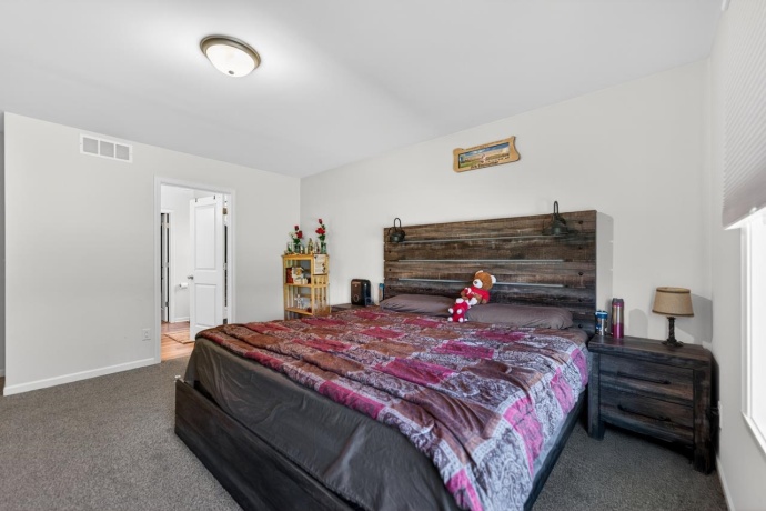 407 Sambor, BELVIDERE, Illinois 61008, 3 Bedrooms Bedrooms, ,2 BathroomsBathrooms,House,For Sale,Sambor,202602712