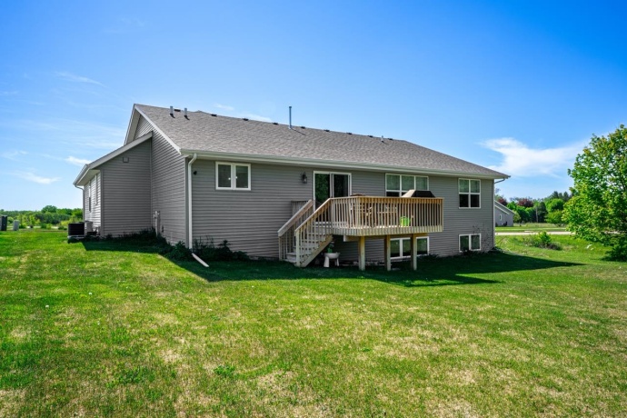 407 Sambor, BELVIDERE, Illinois 61008, 3 Bedrooms Bedrooms, ,2 BathroomsBathrooms,House,For Sale,Sambor,202602712