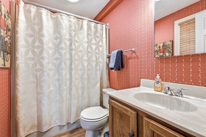 19 Settler, GALENA, Illinois 61036, 2 Bedrooms Bedrooms, ,2 BathroomsBathrooms,Condominium,For Sale,Settler,202602714