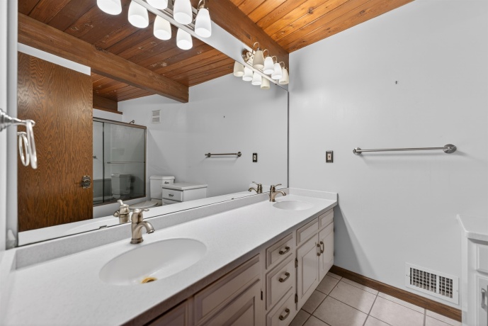 9737 Olas, ROCKFORD, Illinois 61114, 4 Bedrooms Bedrooms, ,3 BathroomsBathrooms,House,For Sale,Olas,202602715