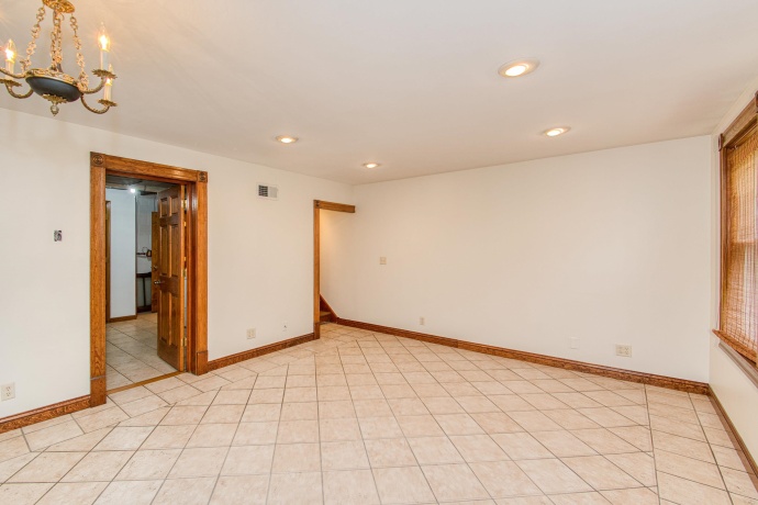 380 Greenwood, EAST DUBUQUE, Illinois 61025, 4 Bedrooms Bedrooms, ,2 BathroomsBathrooms,House,For Sale,Greenwood,202602719