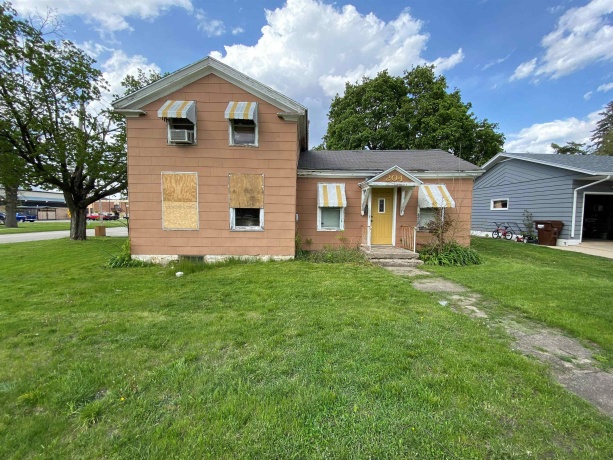 204 Washington, MARENGO, Illinois 60152, 3 Bedrooms Bedrooms, ,1 BathroomBathrooms,House,For Sale,Washington,202602720