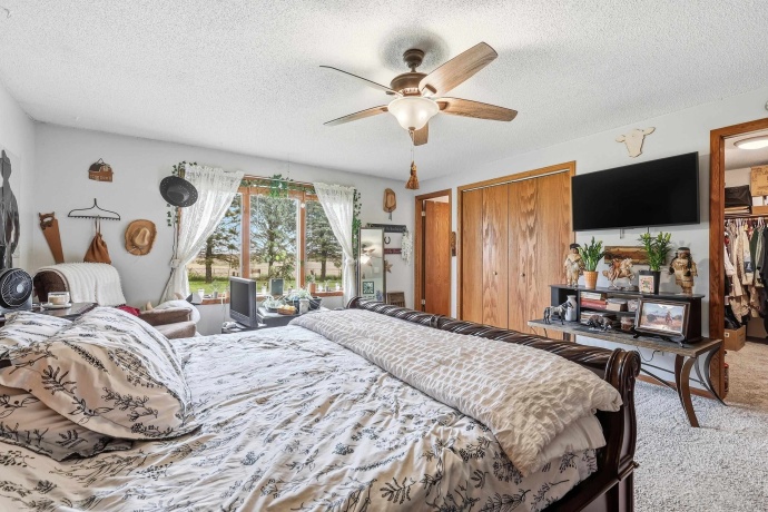 9096 Stagecoach, WARREN, Illinois 61087, 4 Bedrooms Bedrooms, ,2 BathroomsBathrooms,House,For Sale,Stagecoach,202602721