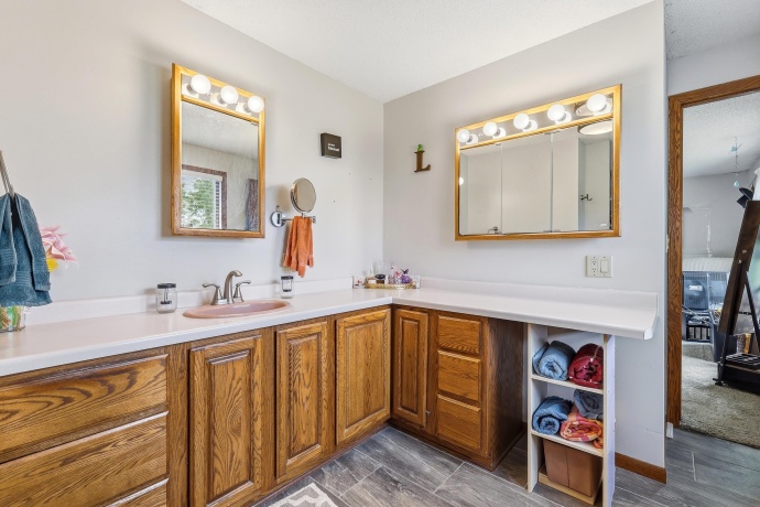 9096 Stagecoach, WARREN, Illinois 61087, 4 Bedrooms Bedrooms, ,2 BathroomsBathrooms,House,For Sale,Stagecoach,202602721