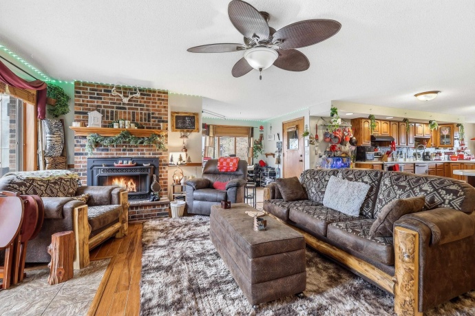 9096 Stagecoach, WARREN, Illinois 61087, 4 Bedrooms Bedrooms, ,2 BathroomsBathrooms,House,For Sale,Stagecoach,202602721