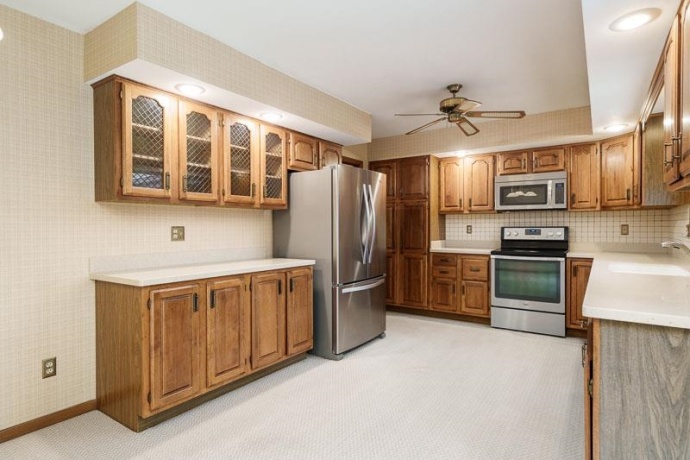 2183 Chenowith, ROCKFORD, Illinois 61107, 3 Bedrooms Bedrooms, ,3 BathroomsBathrooms,House,For Sale,Chenowith,202602722