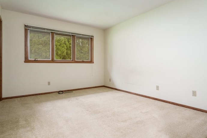 2183 Chenowith, ROCKFORD, Illinois 61107, 3 Bedrooms Bedrooms, ,3 BathroomsBathrooms,House,For Sale,Chenowith,202602722
