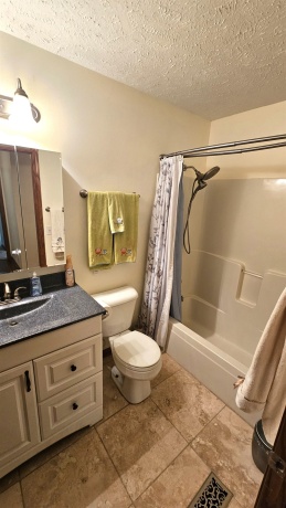 222 Lily, ROCKFORD, Illinois 61107, 2 Bedrooms Bedrooms, ,2 BathroomsBathrooms,Condominium,For Sale,Lily,202602723